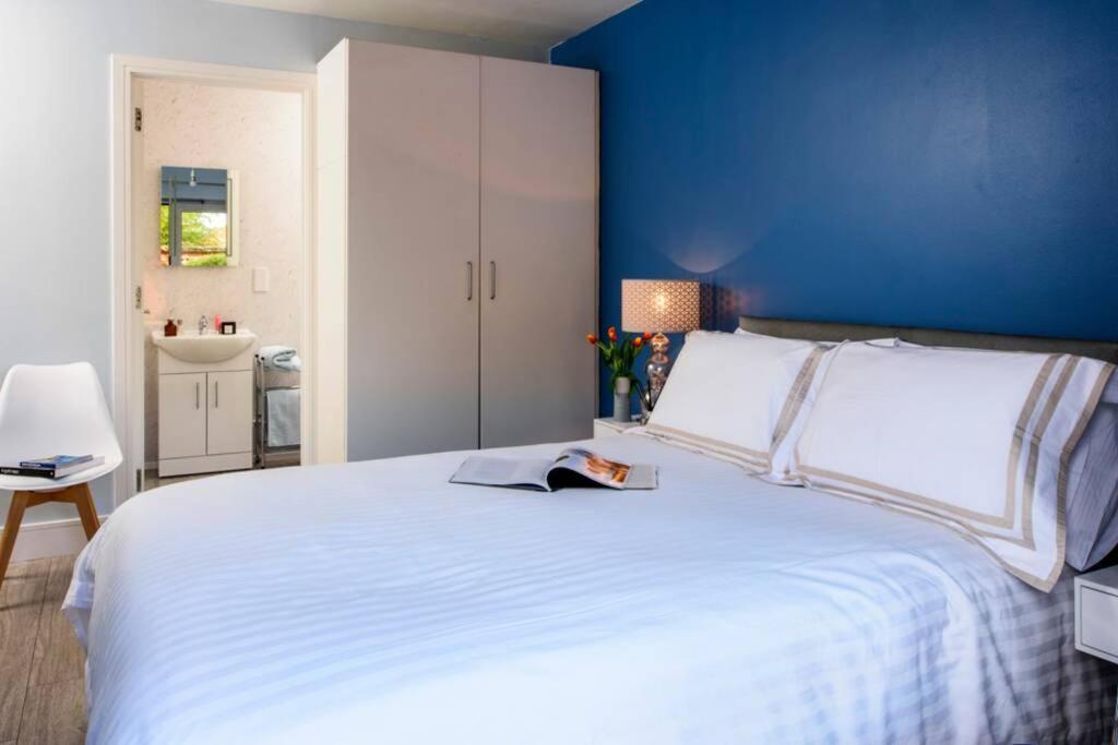 Luxury City Apartment Underground Parking 5* Belfast Exterior foto